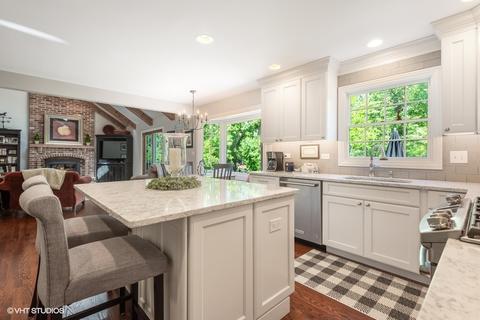 25 W716 Harrison Ave, Wheaton, IL 60187 photo 11