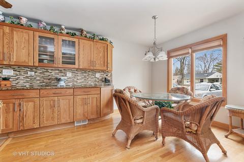 320 Forestway Dr, Northbrook, IL 60062 photo 3