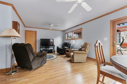 320 Forestway Dr, Northbrook, IL 60062 photo 5