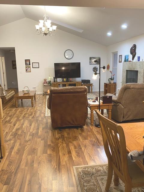 1604 Hillside Ln, Mchenry, IL 60051 photo 11