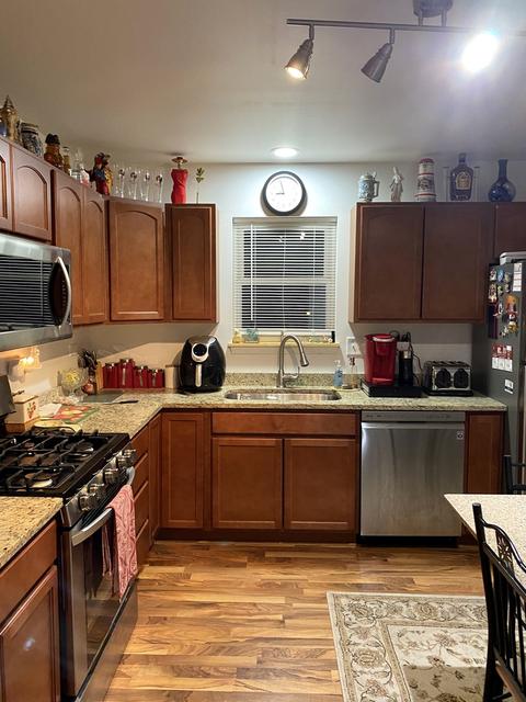 1604 Hillside Ln, Mchenry, IL 60051 photo 8