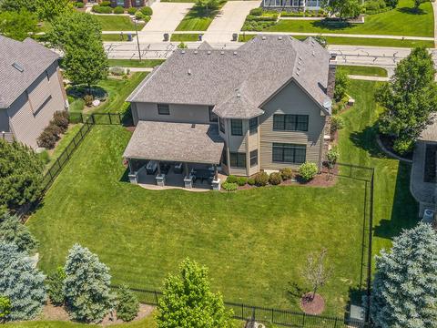 4432 White Ash Ln, Naperville, IL 60564 photo 3
