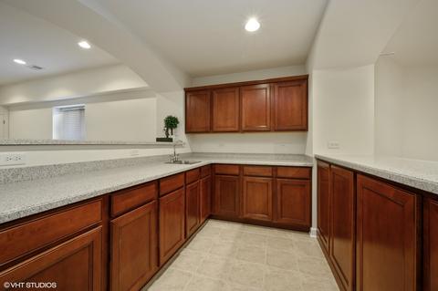 2758 Summit Dr, Glenview, IL 60025 photo 21