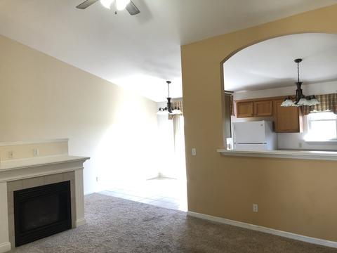 1237 Penny Ln, Dekalb, IL 60115 photo 2