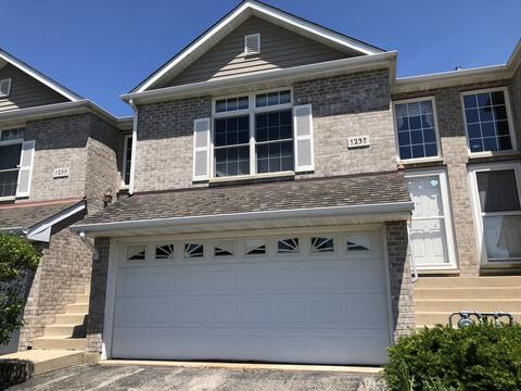 1237 Penny Ln, Dekalb, IL 60115 photo 1