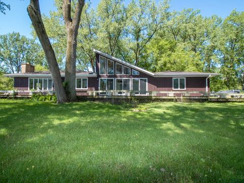 2301 W Riverside Dr, Mchenry, IL 60050 photo 8