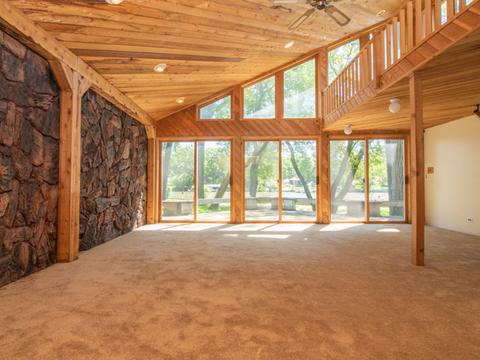 2301 W Riverside Dr, Mchenry, IL 60050 photo 12