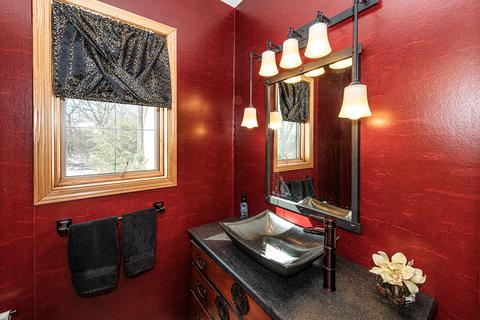 4816 Hickory Ln, Mchenry, IL 60051 photo 22