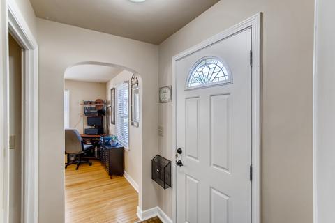 461 S Edison Ave, Elgin, IL 60123 photo 3
