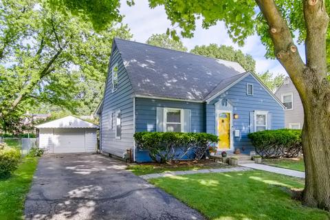 461 S Edison Ave, Elgin, IL 60123 photo 2