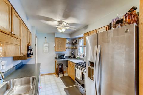 461 S Edison Ave, Elgin, IL 60123 photo 8