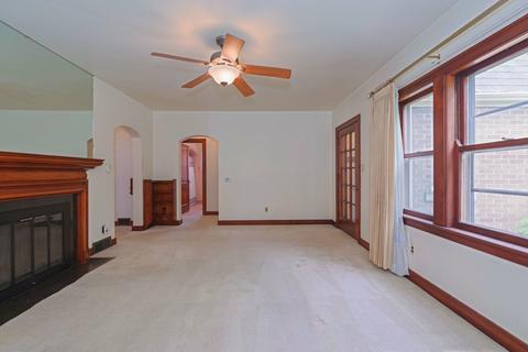 1113 E Olive St, Bloomington, IL 61701 photo 14