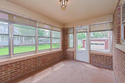 1113 E Olive St, Bloomington, IL 61701 photo 7