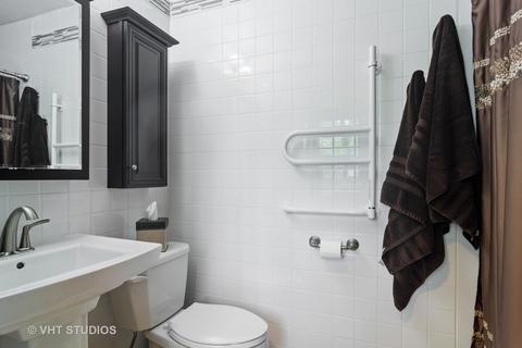 1405 Meyer Rd, Hoffman Estates, IL 60169 photo 17