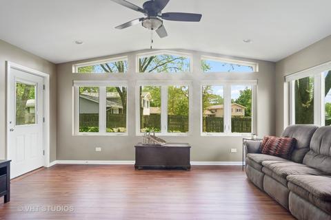1405 Meyer Rd, Hoffman Estates, IL 60169 photo 11