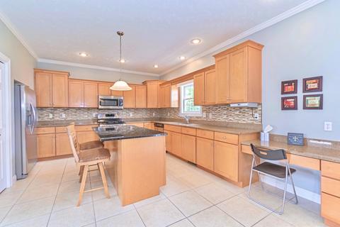 2324 N Bridge Dr, Normal, IL 61761 photo 17
