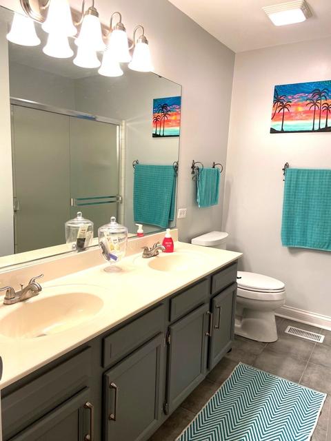 945 Mesa Dr, Elgin, IL 60123 photo 8