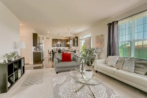 5824 Chatham Dr, Hoffman Estates, IL 60192 photo 4