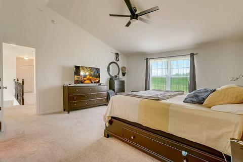 5824 Chatham Dr, Hoffman Estates, IL 60192 photo 20
