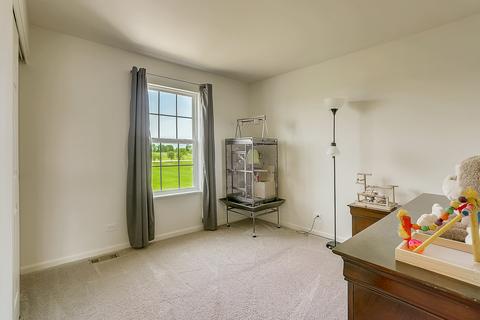 5824 Chatham Dr, Hoffman Estates, IL 60192 photo 22