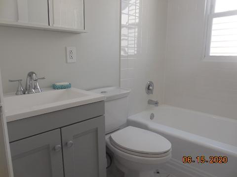 700 Bent St, Elgin, IL 60120 photo 21