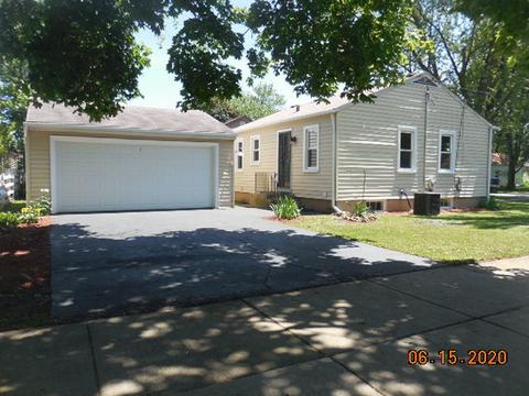 700 Bent St, Elgin, IL 60120 photo 4