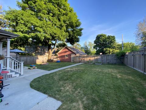 463 E Chicago St, Elgin, IL 60120 photo 32