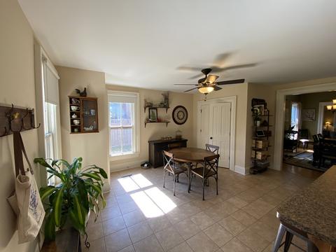 463 E Chicago St, Elgin, IL 60120 photo 14