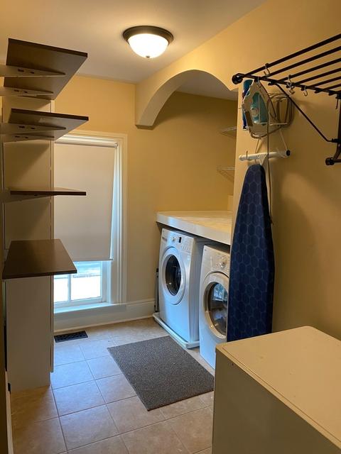 463 E Chicago St, Elgin, IL 60120 photo 25