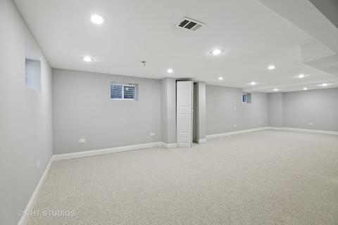 2009 Milton Ave, Northbrook, IL 60062 photo 11
