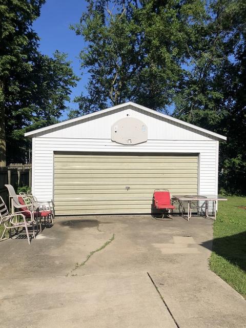 300 N Maple St, Normal, IL 61761 photo 16