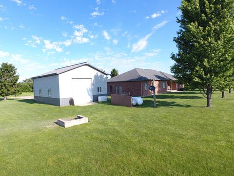 1052 County Road 2425e, El Paso, IL 61738 photo 9