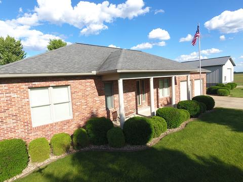 1052 County Road 2425e, El Paso, IL 61738 photo 4