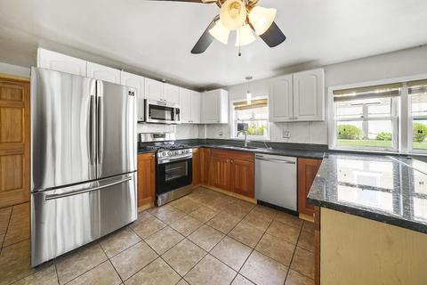7240 W 61st Pl, Summit, IL 60501 photo 14