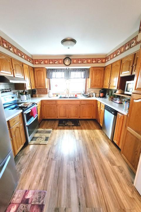 404 Red Oak Rd, Walnut, IL 61376 photo 18