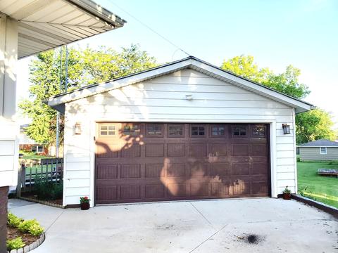 404 Red Oak Rd, Walnut, IL 61376 photo 8