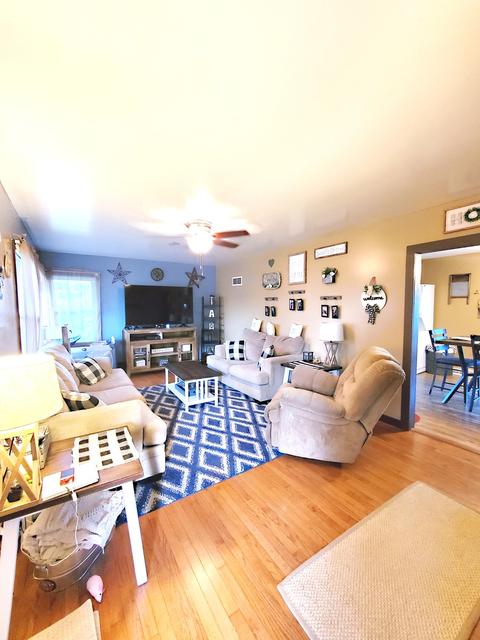 404 Red Oak Rd, Walnut, IL 61376 photo 11