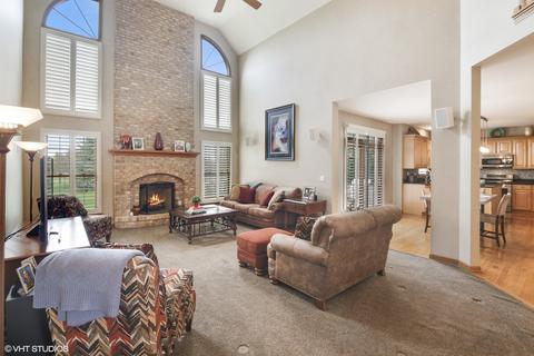 2 Clover Ct, Algonquin, IL 60102 photo 6