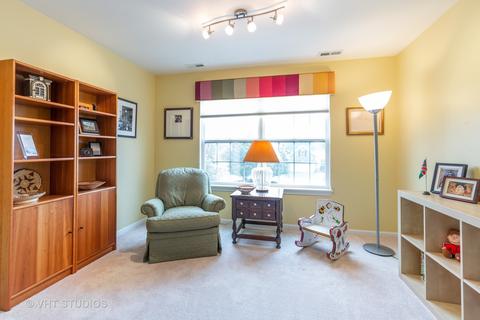 1002 Pinehurst Ct, Elgin, IL 60124 photo 17