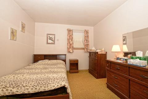 5706 Albert Dr, Oak Forest, IL 60452 photo 11