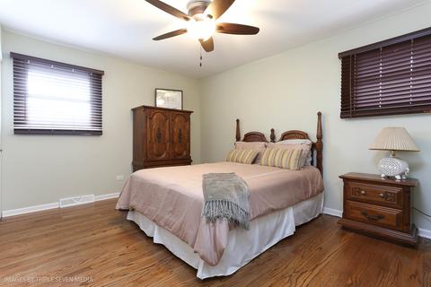 7716 Normandy Ave, Burbank, IL 60459 photo 14
