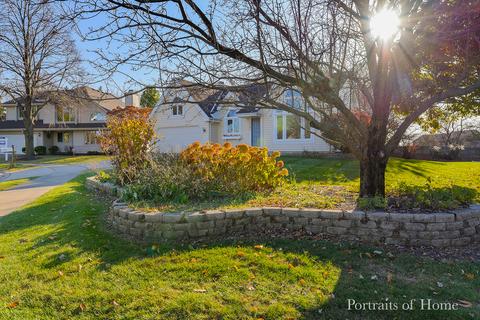 2247 Lakeside Dr, Aurora, IL 60504 photo 2