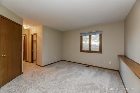 2247 Lakeside Dr, Aurora, IL 60504 photo 15
