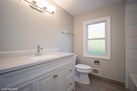 235 Old Post Rd, Northbrook, IL 60062 photo 11