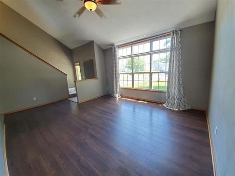 838 N Brookview Dr, Byron, IL 61010 photo 2