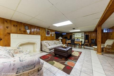 715 S Wolf Rd, Des Plaines, IL 60016 photo 19