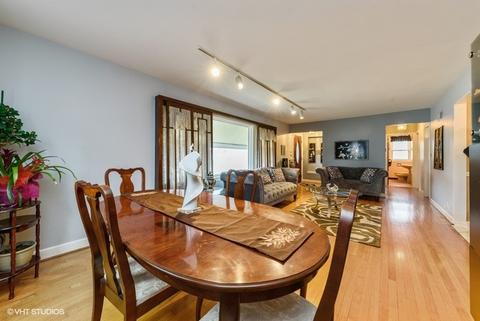 715 S Wolf Rd, Des Plaines, IL 60016 photo 5