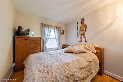 715 S Wolf Rd, Des Plaines, IL 60016 photo 17