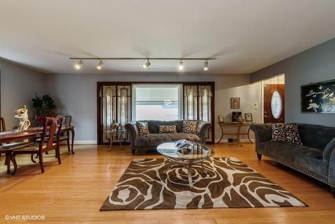 715 S Wolf Rd, Des Plaines, IL 60016 photo 6