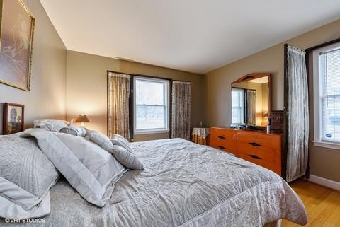 715 S Wolf Rd, Des Plaines, IL 60016 photo 15